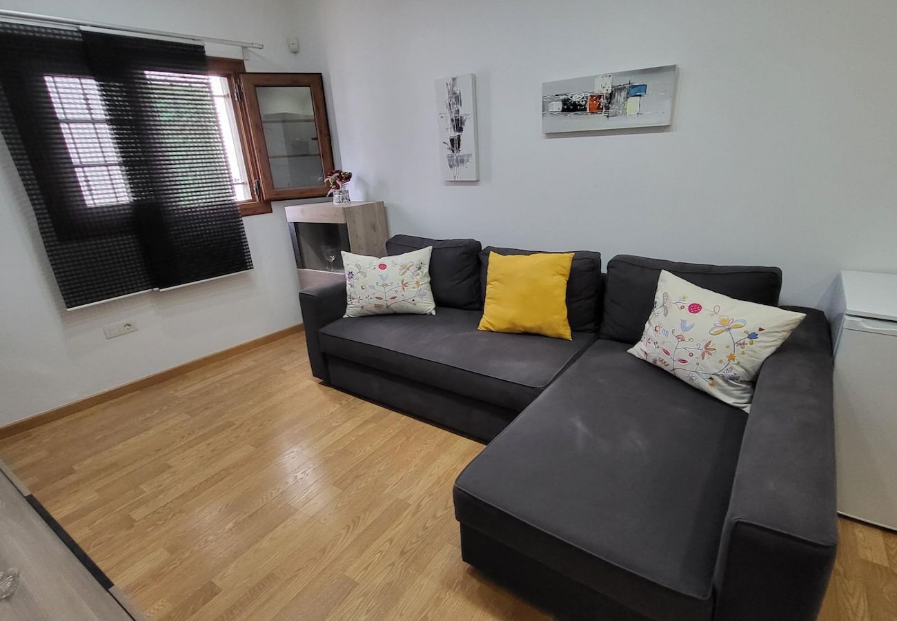 Ferienwohnung in Arona - Casa Matele 2 bed Apt