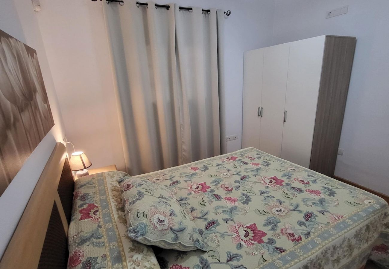Ferienwohnung in Arona - Casa Matele 2 bed Apt