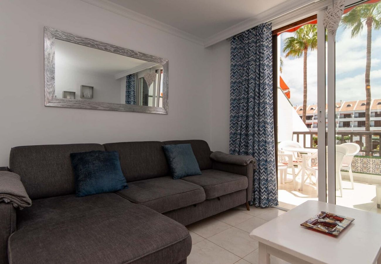 Ferienwohnung in Playa de Las Americas - Parque Santiago II - 2 Bed