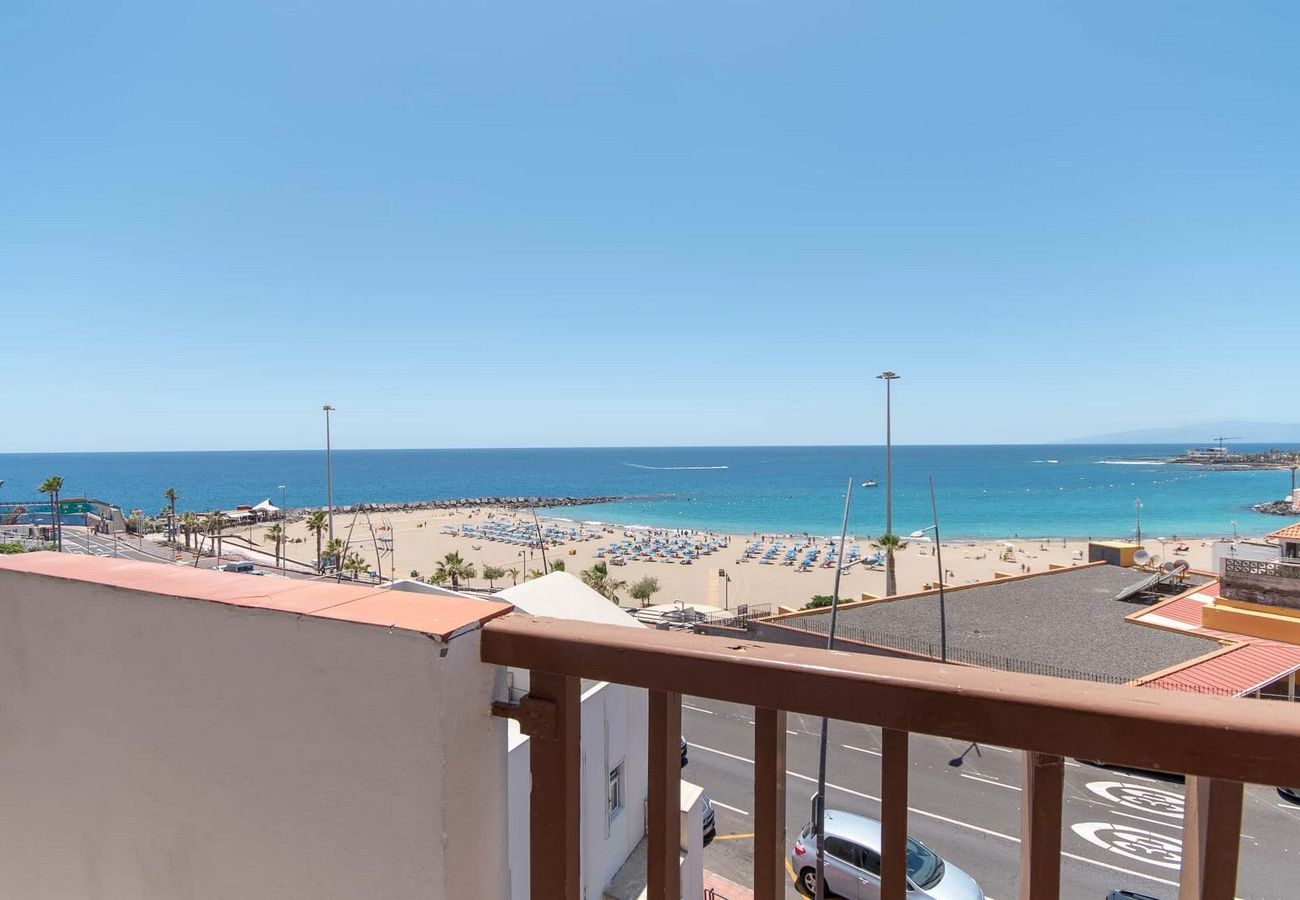 Ferienwohnung in Los Cristianos - Virginia Apartment