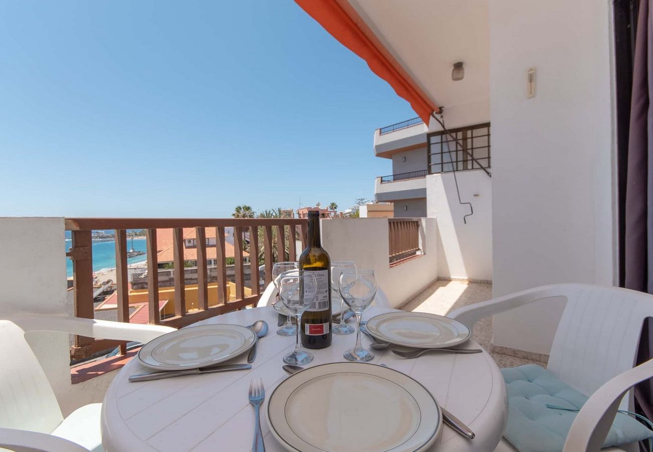 Ferienwohnung in Los Cristianos - Virginia Apartment