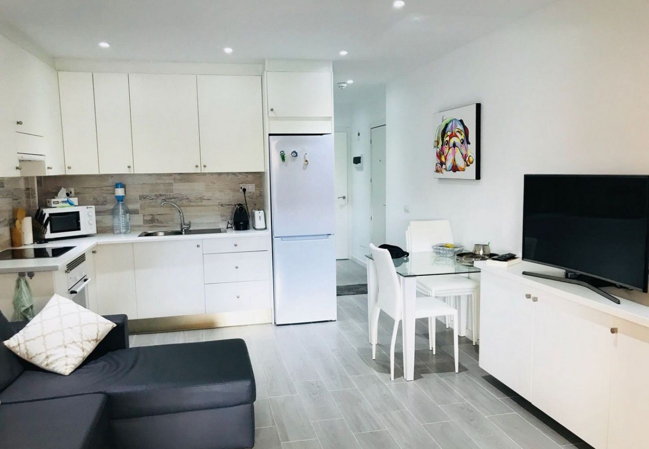 Apartamento en Los Cristianos - San Marino 2