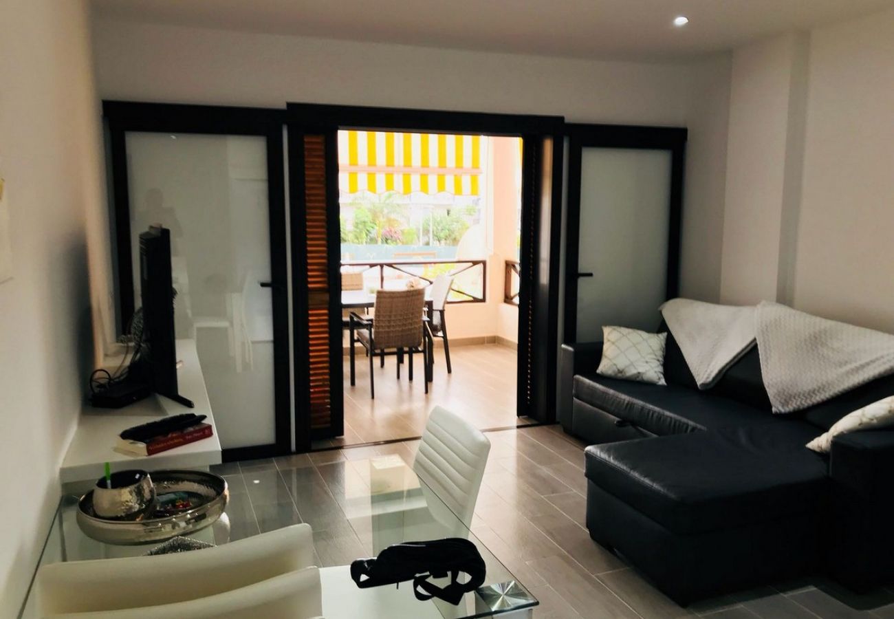 Apartamento en Los Cristianos - San Marino 2