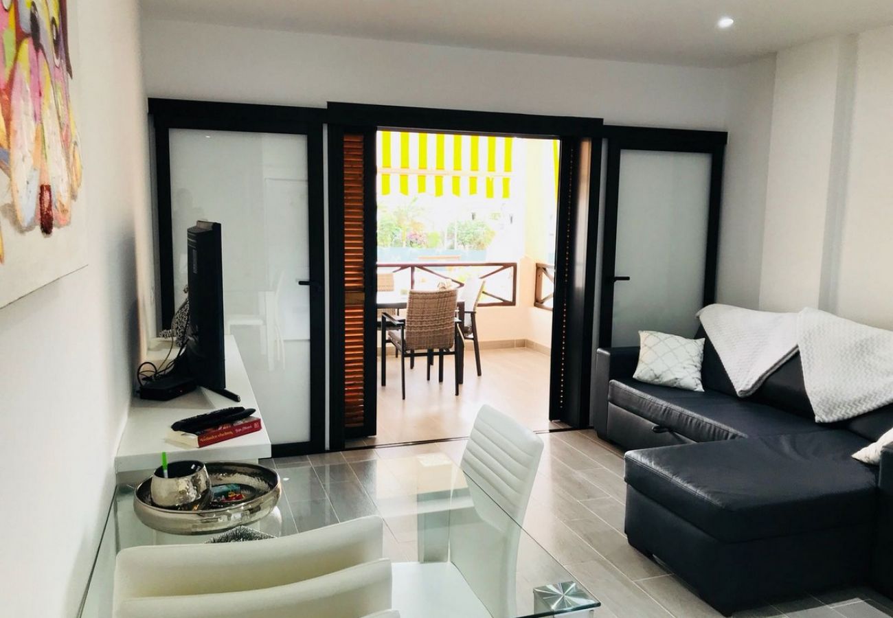 Apartamento en Los Cristianos - San Marino 2