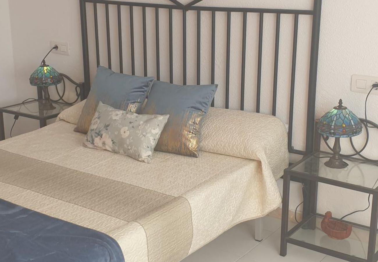 Apartamento en Los Cristianos - Jardines Canarios 2