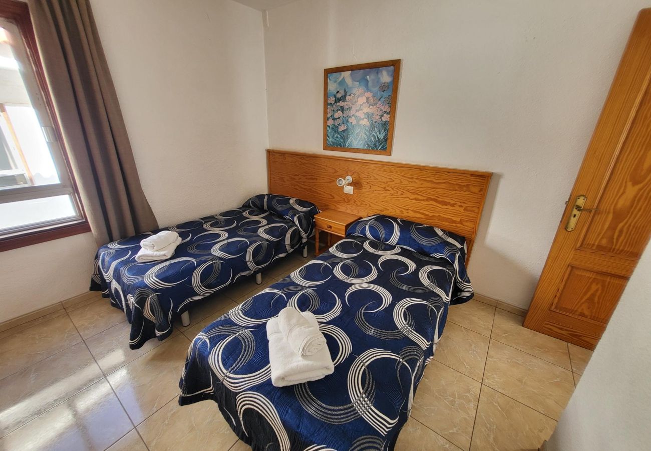 Apartamento en Playa de Las Americas - Las Floritas 2