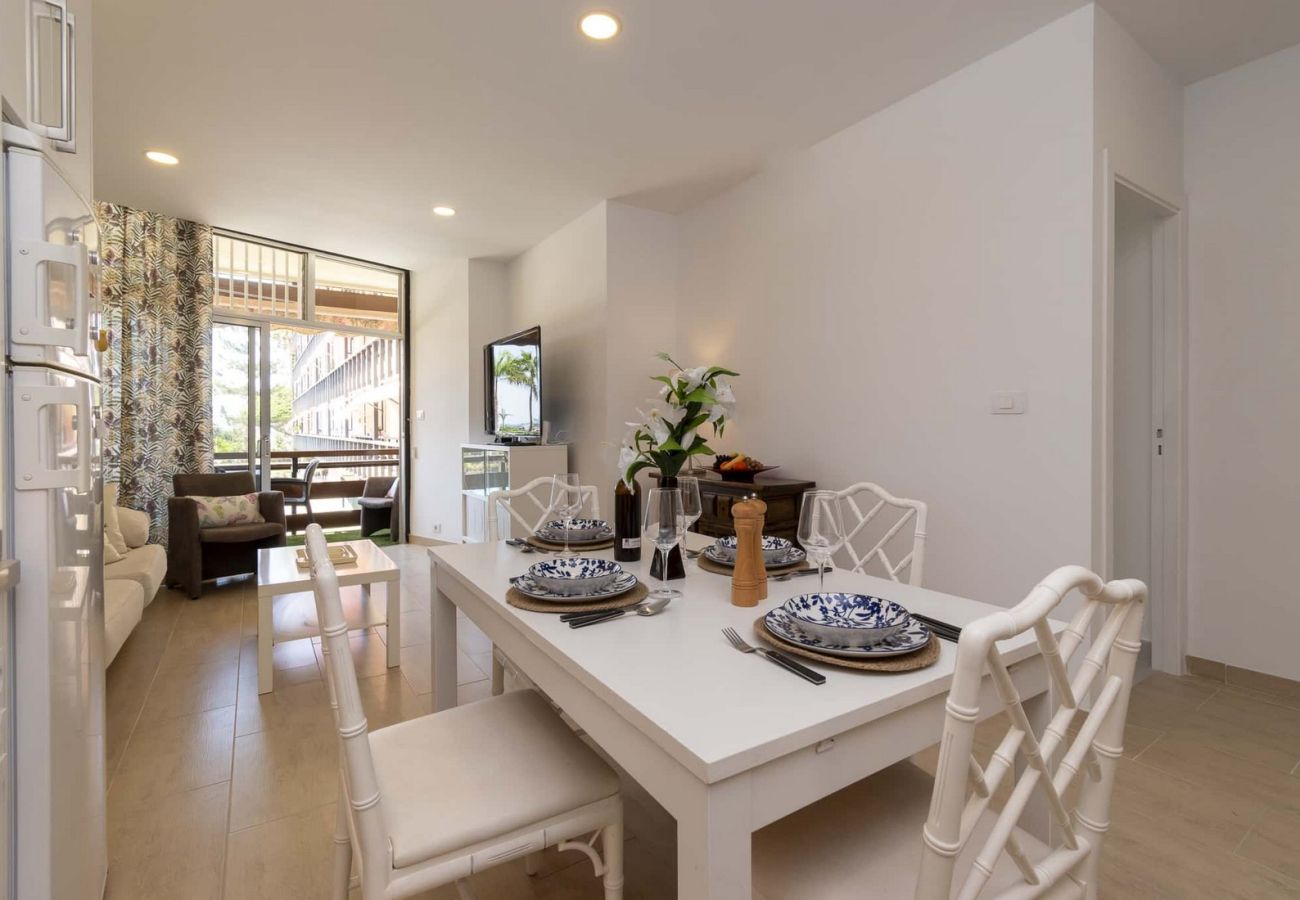 Apartamento en Los Cristianos - Sea Breeze Frontline Apartment