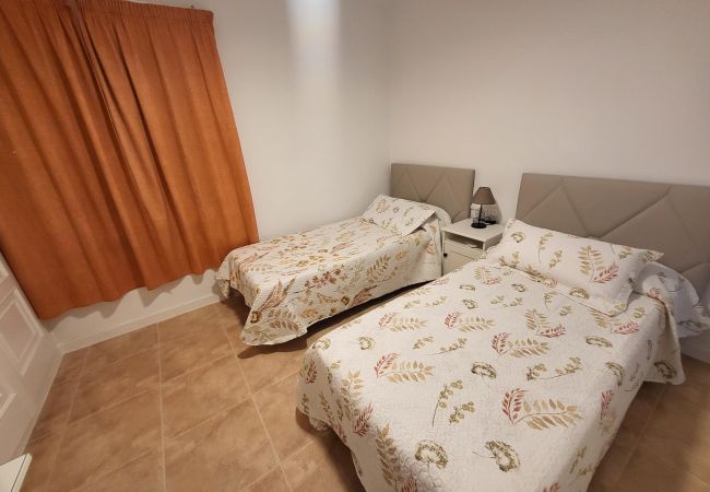 Apartamento en Playa de Las Americas - Las Floritas 6 - Calla Lily Apartamento en Playa de Las Americas - Las Floritas 6 - Calla Lily