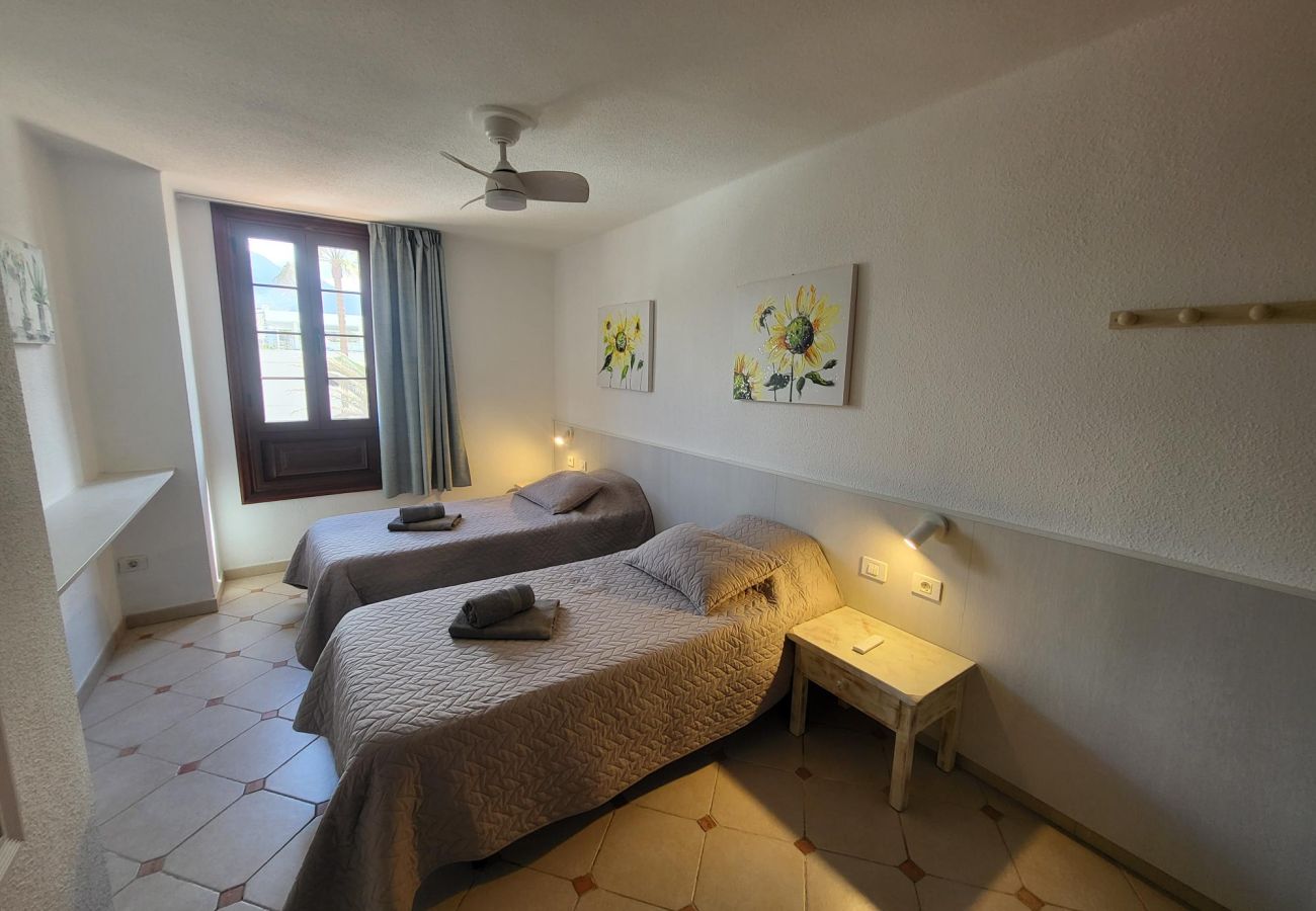 Apartamento en Playa de Las Americas - Parque Santiago II - 2 Bed Sea View