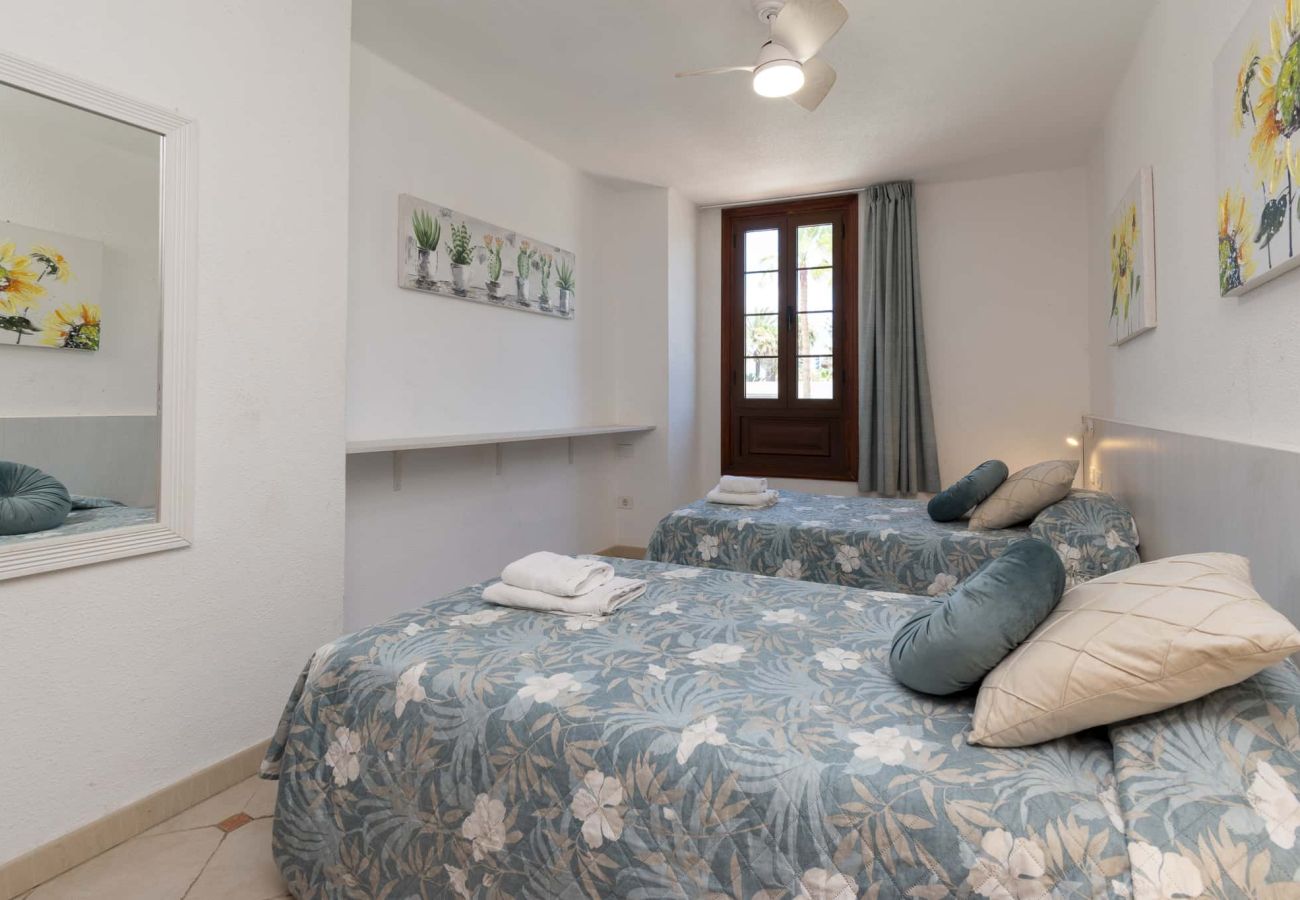 Apartamento en Playa de Las Americas - Parque Santiago II - 2 Bed Sea View