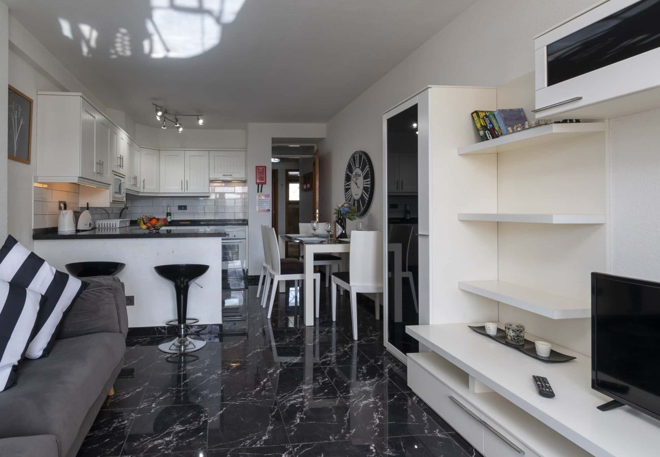 Apartamento en Los Cristianos - Castle Harbour 2 Bed Duplex