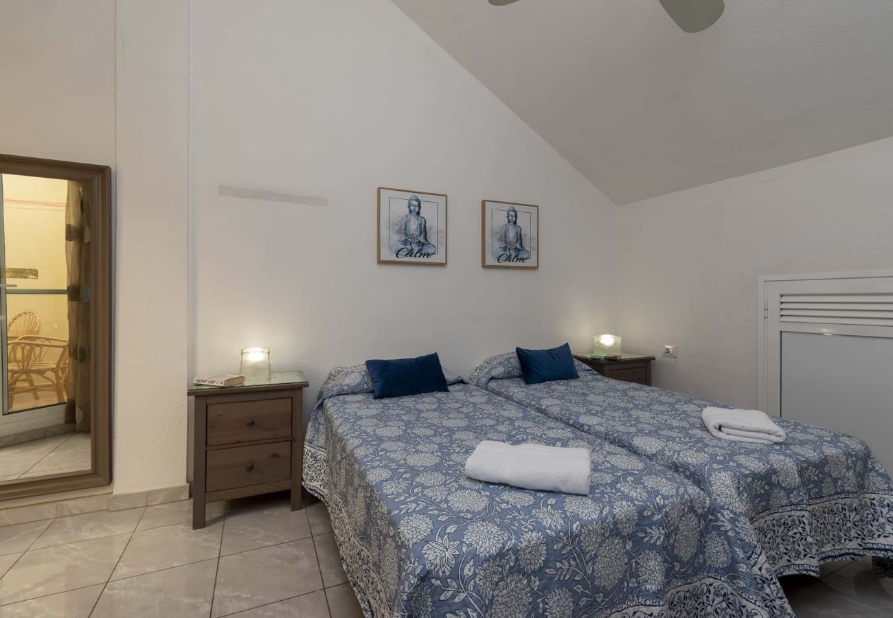 Apartamento en Los Cristianos - Castle Harbour 2 Bed Duplex