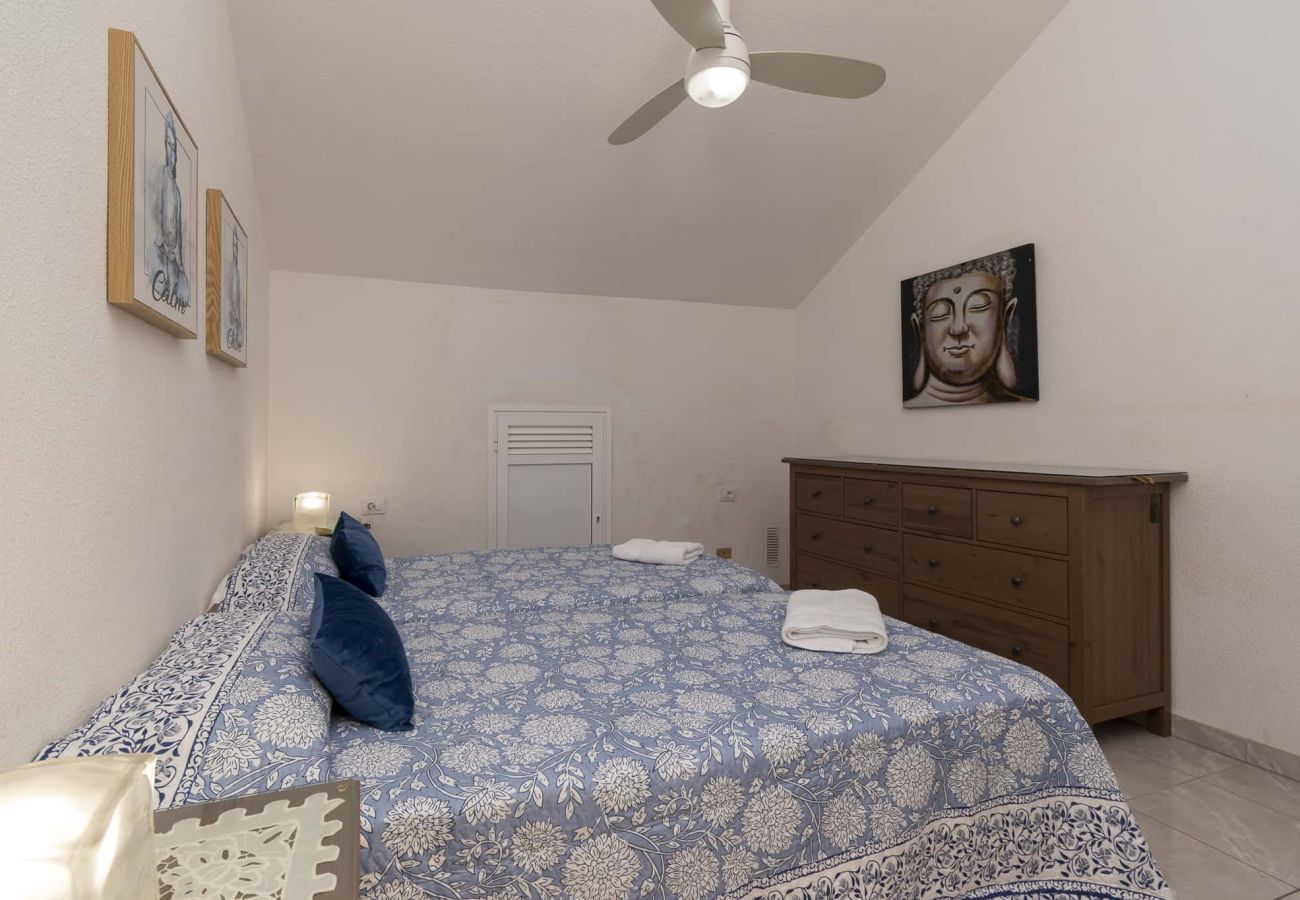 Apartamento en Los Cristianos - Castle Harbour 2 Bed Duplex