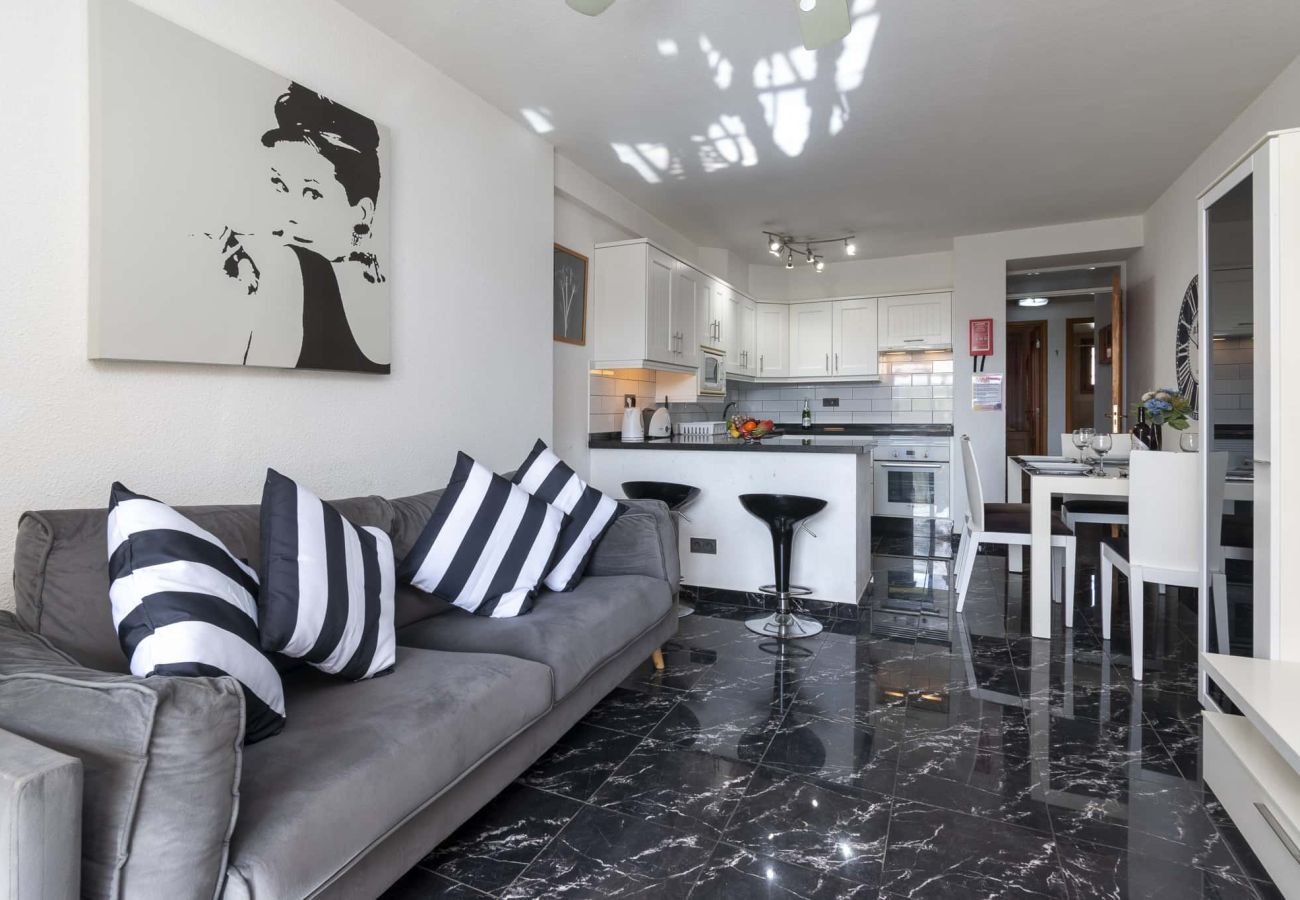 Apartamento en Los Cristianos - Castle Harbour 2 Bed Duplex