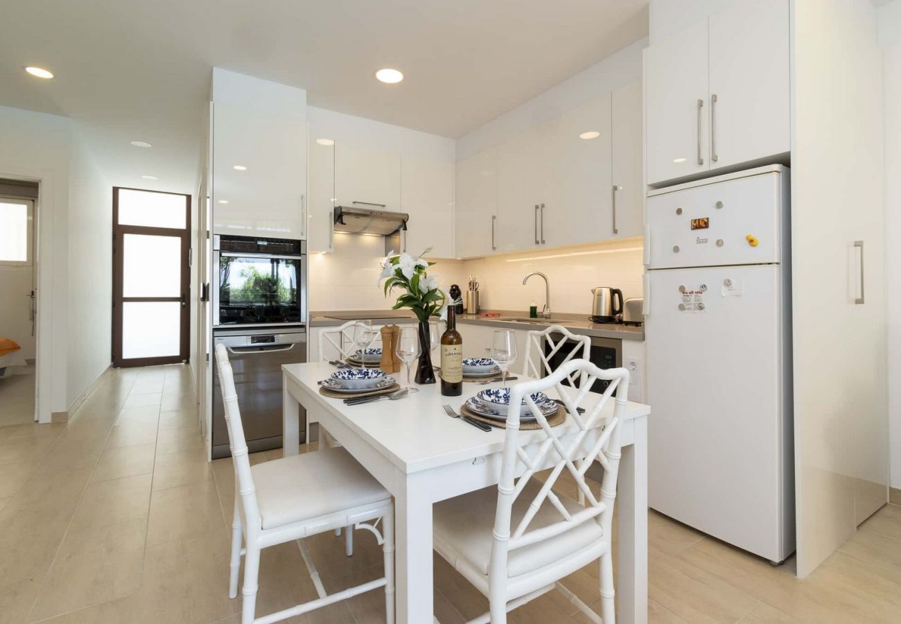 Appartement à Los Cristianos - Sea Breeze Frontline Apartment