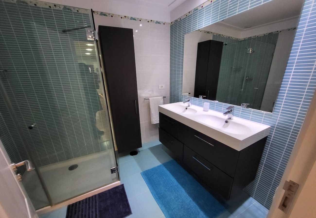 Appartamento a Arona - Casa Matele 3 Bed Apt