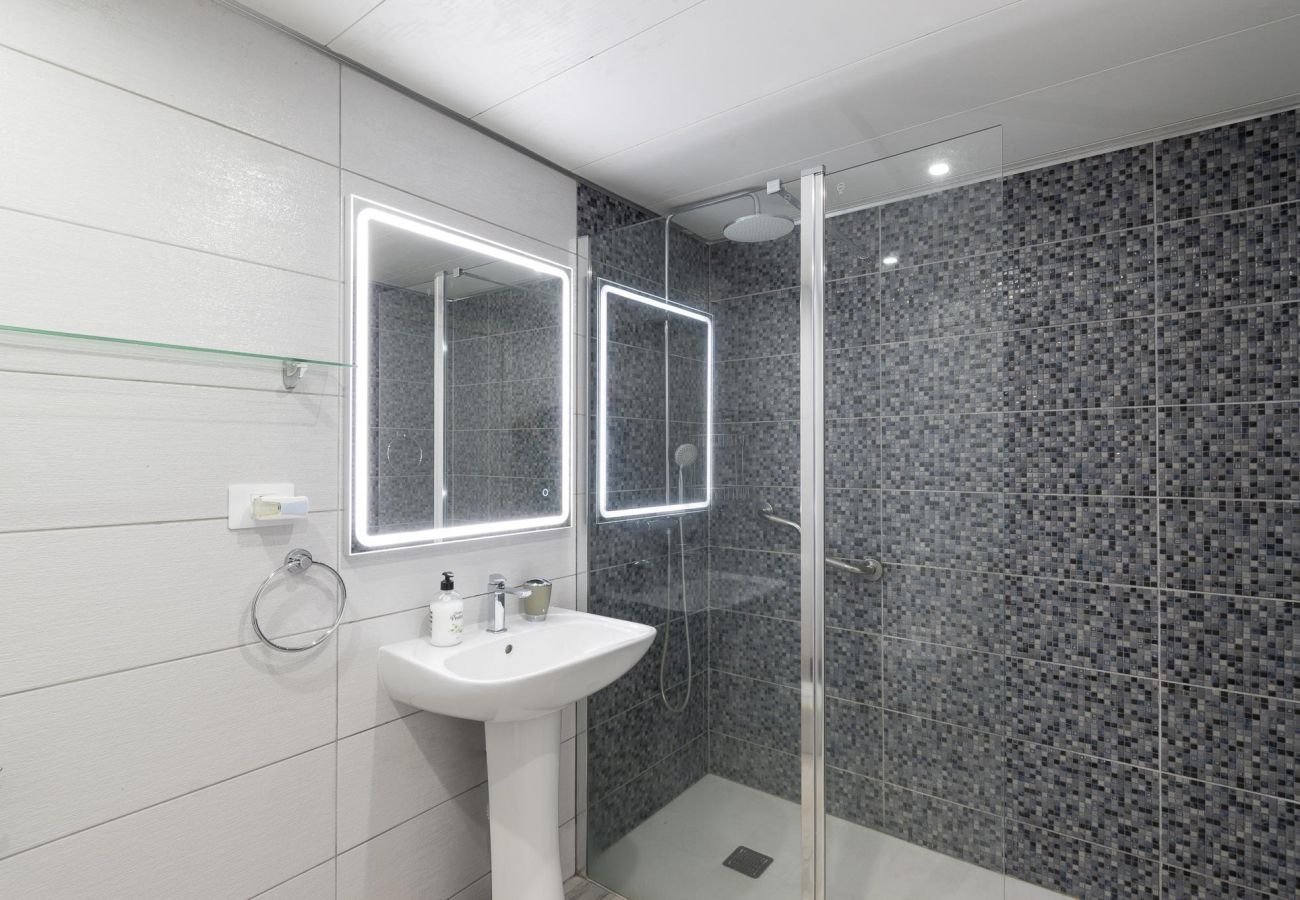 Appartamento a Los Cristianos - Castle Harbour 2