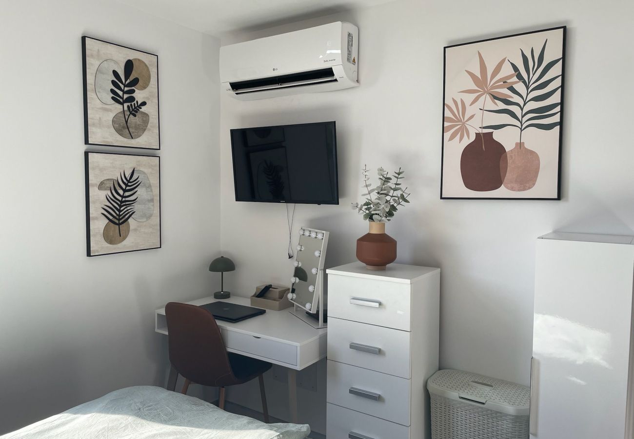 Appartamento a Playa de Las Americas - Apartamerica Garden Apartment, 150 Metres From The