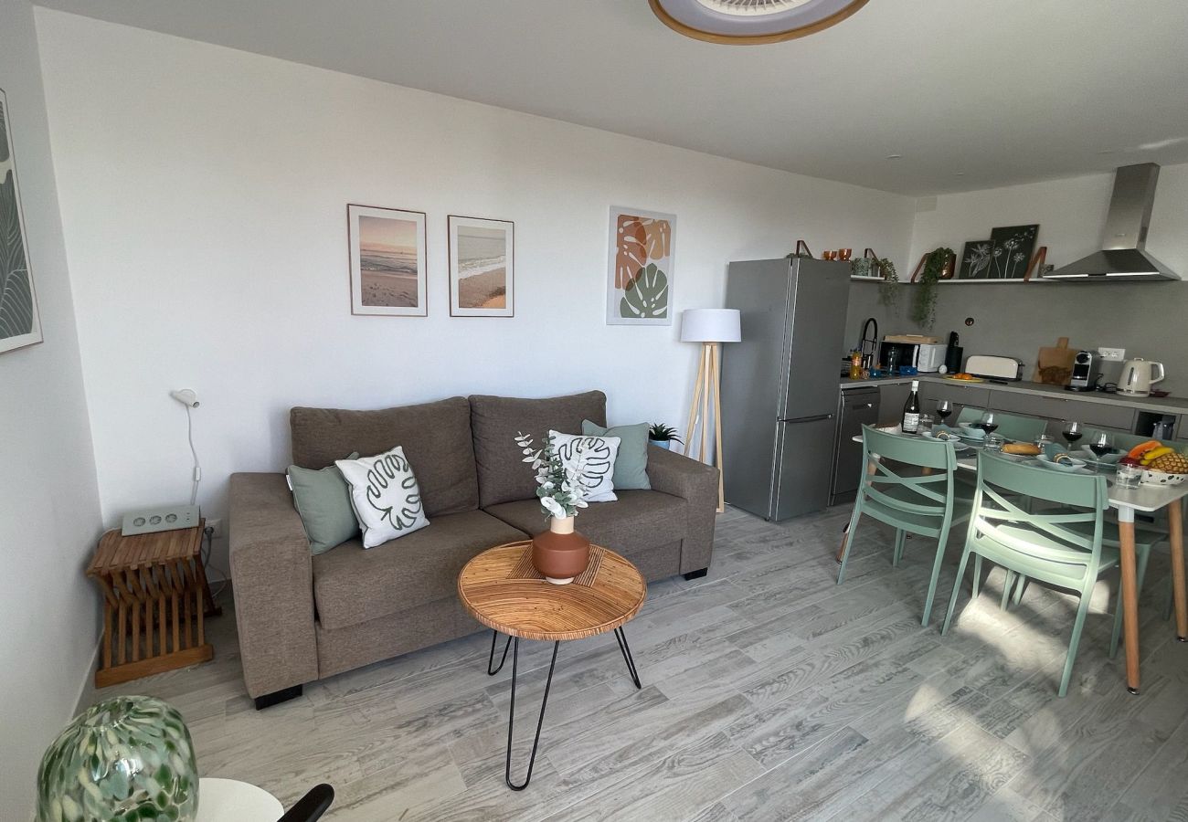 Appartamento a Playa de Las Americas - Apartamerica Garden Apartment, 150 Metres From The