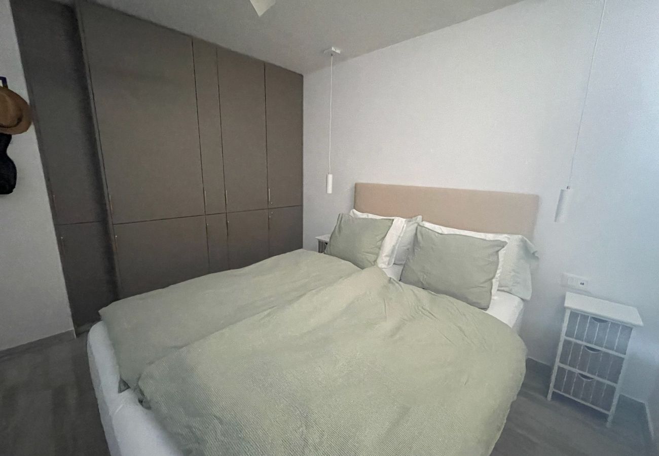 Appartamento a Playa de Las Americas - Apartamerica Garden Apartment, 150 Metres From The