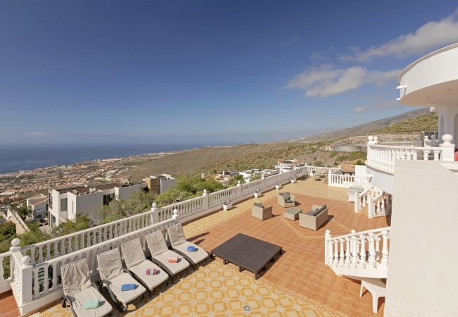 Villa in Costa Adeje - Villa Panoramica Villa in Costa Adeje - Villa Panoramica