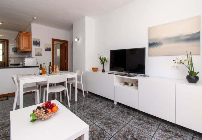 Apartment in Playa de Las Americas - Las Blanquitas 7 Apartment in Playa de Las Americas - Las Blanquitas 7