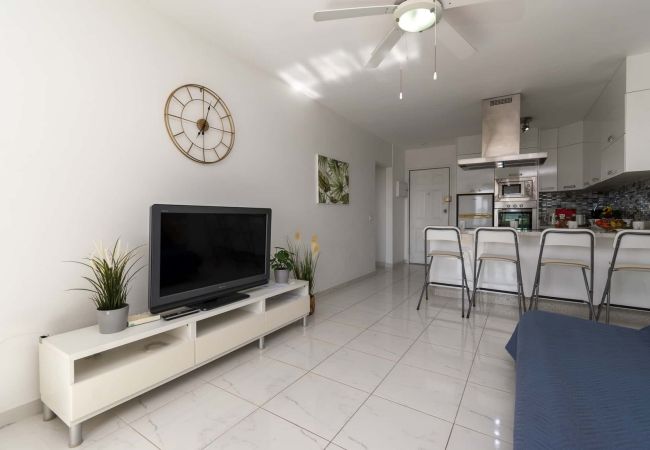 Apartment in Los Cristianos - Castle Harbour 5 Apartment in Los Cristianos - Castle Harbour 5
