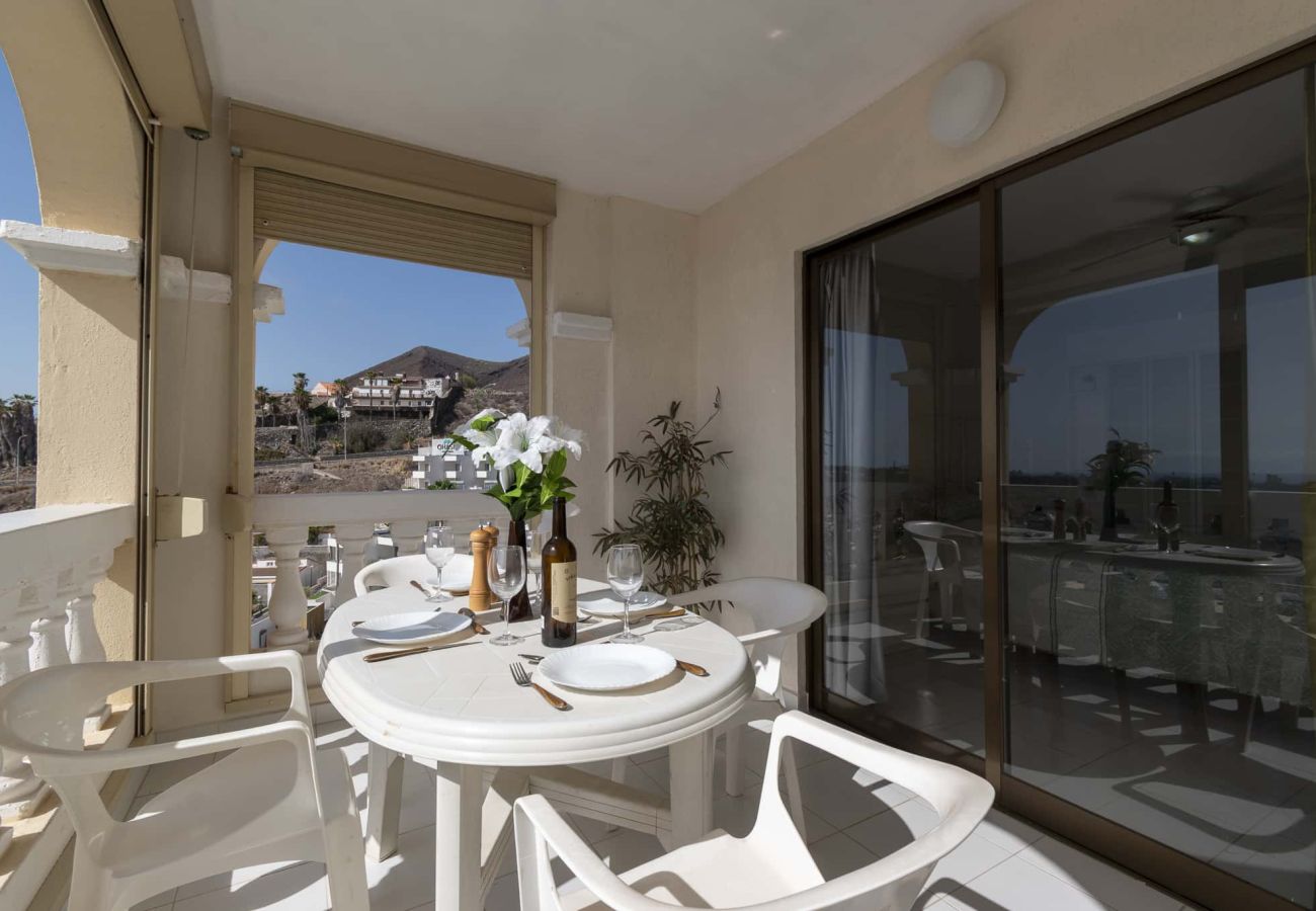 Apartment in Los Cristianos - Castle Harbour 5