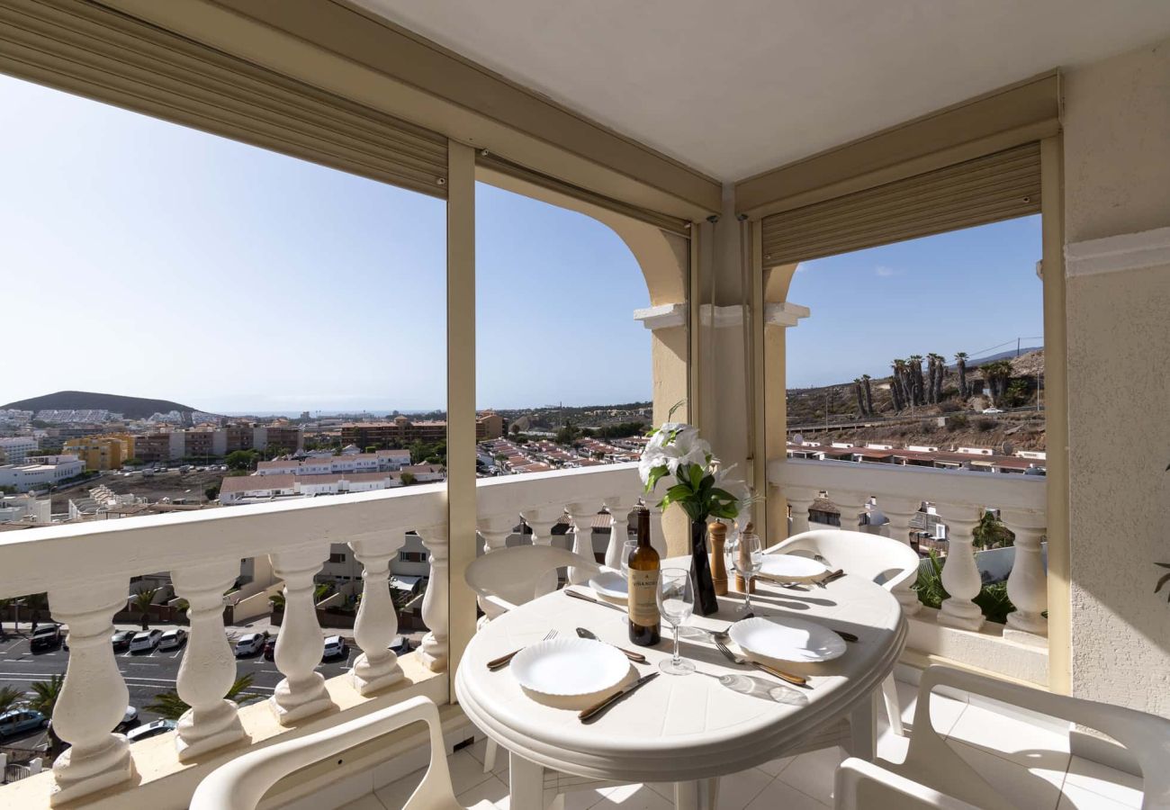 Apartment in Los Cristianos - Castle Harbour 5