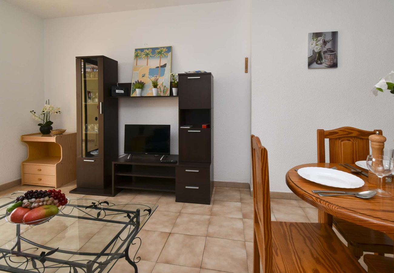 Apartment in Los Cristianos - Castle Harbour 3