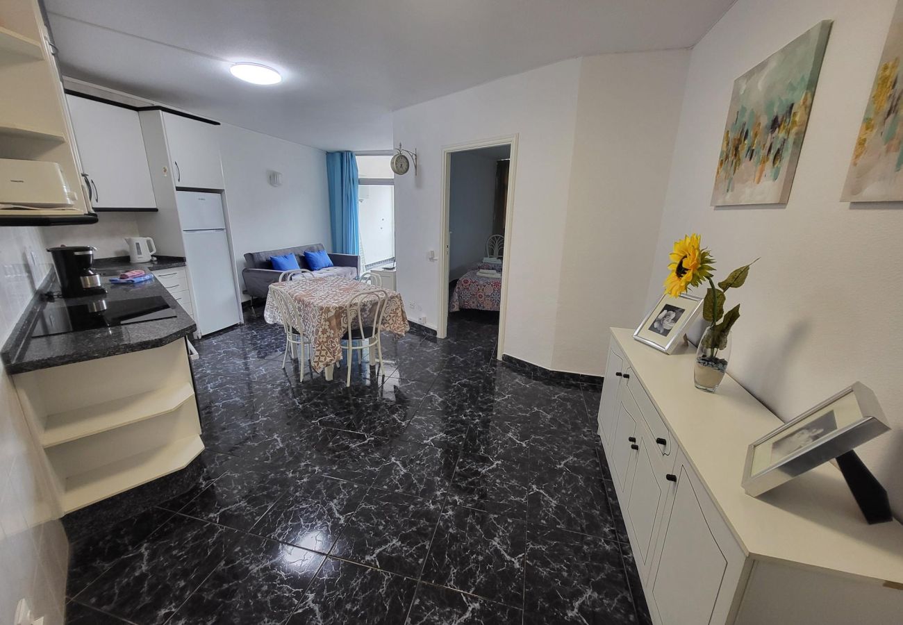 Apartment in Los Cristianos - Guayero 2