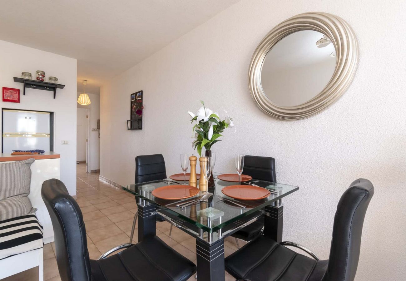 Apartment in Los Cristianos - Castle Harbour 6