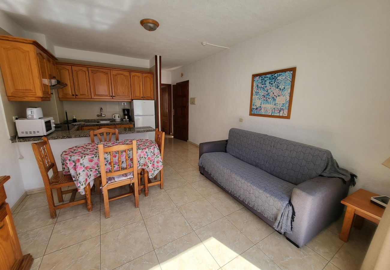 Apartment in Playa de Las Americas - Las Floritas 2