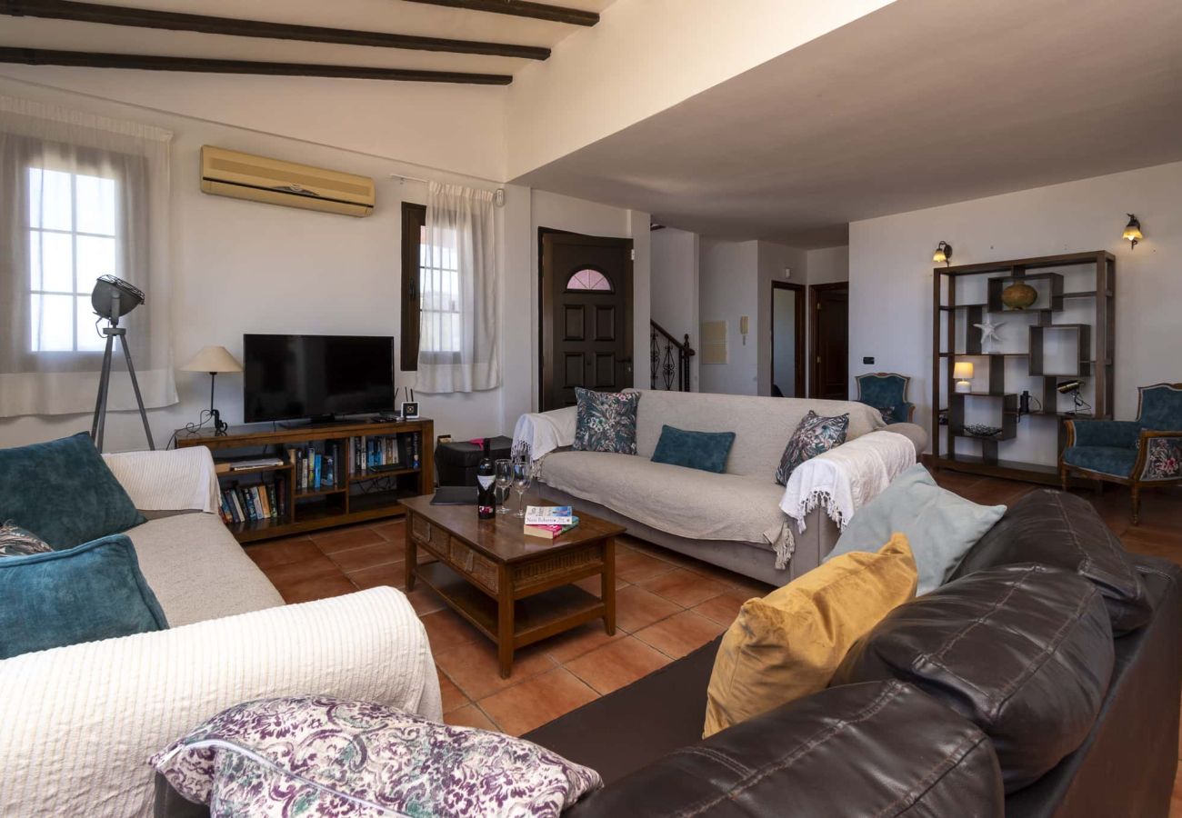 Villa in Adeje - Villa El Mirador 6 Bedrooms