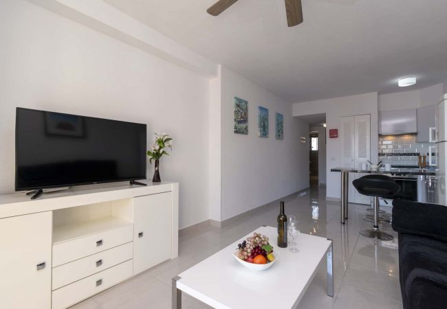 Apartment in Los Cristianos - Castle Harbour 8 Apartment in Los Cristianos - Castle Harbour 8