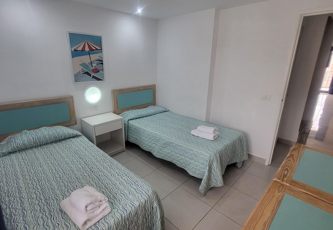 Apartment in Los Cristianos - Castle Harbour 8