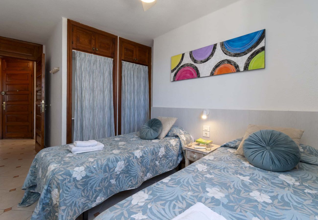 Apartment in Playa de Las Americas - Parque Santiago II - 2 Bed Sea View