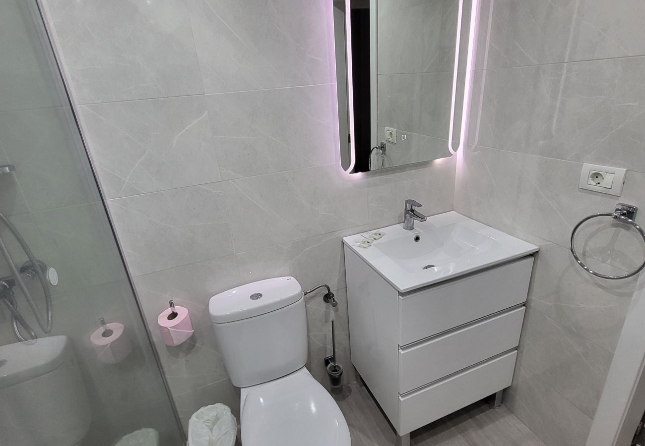 Apartment in Los Cristianos - Castle Harbour 7