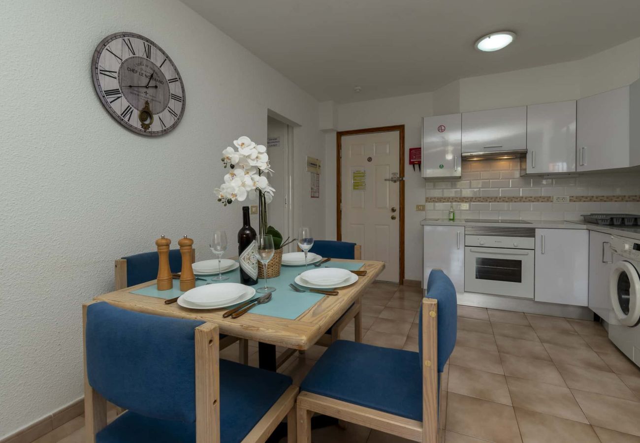 Apartment in Los Cristianos - Castle Harbour 7