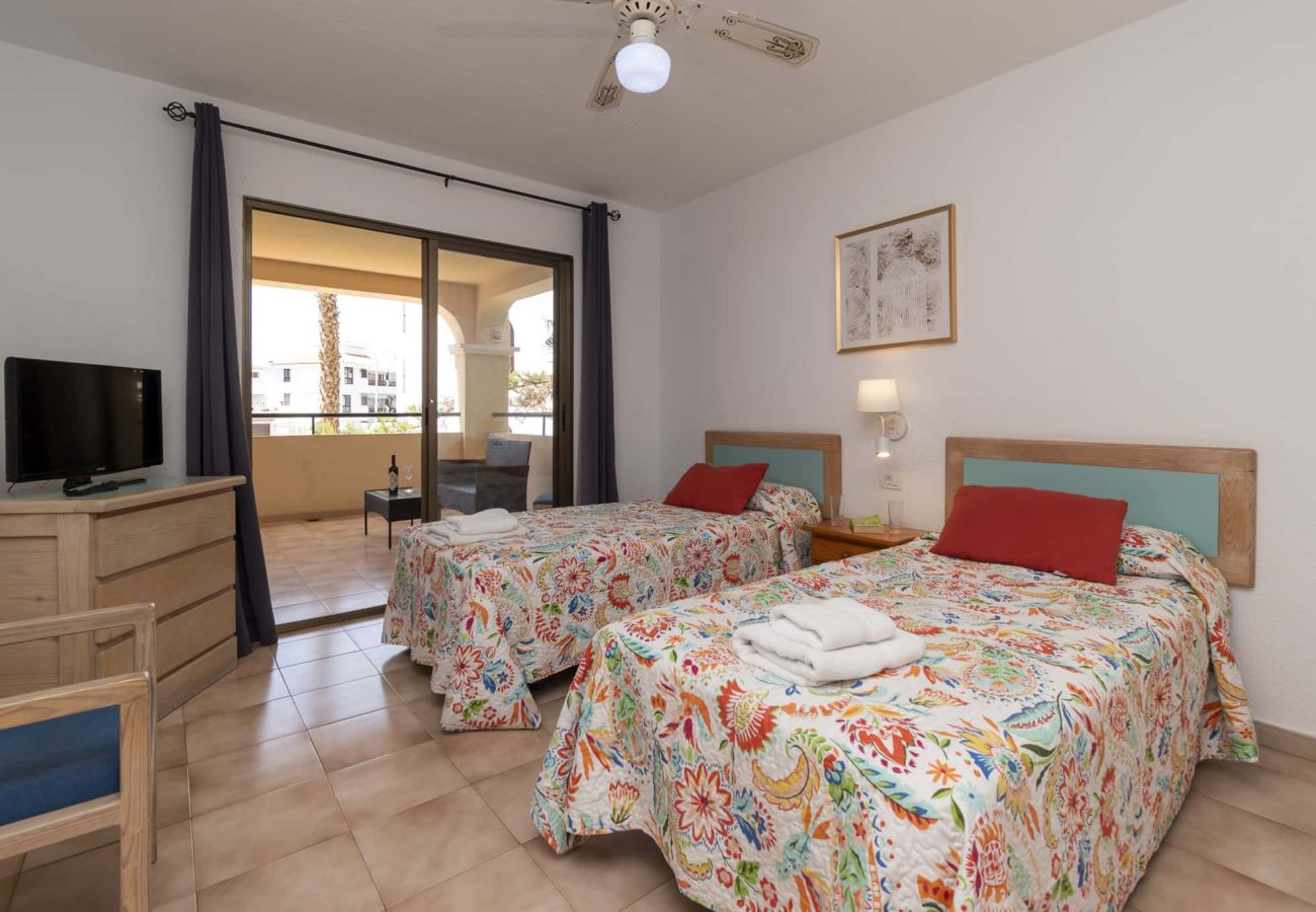 Apartment in Los Cristianos - Castle Harbour 7