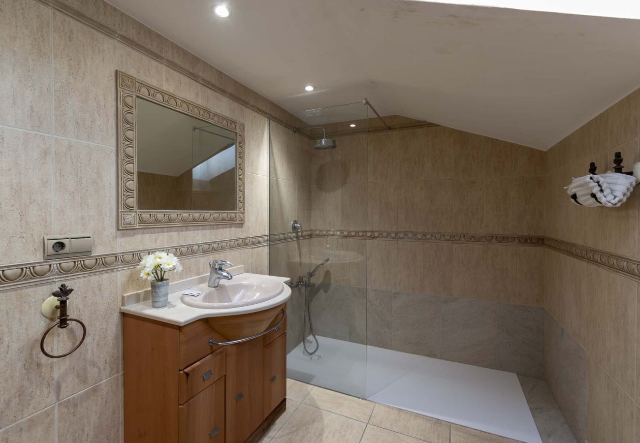 Apartment in Los Cristianos - Castle Harbour 2 Bed Duplex