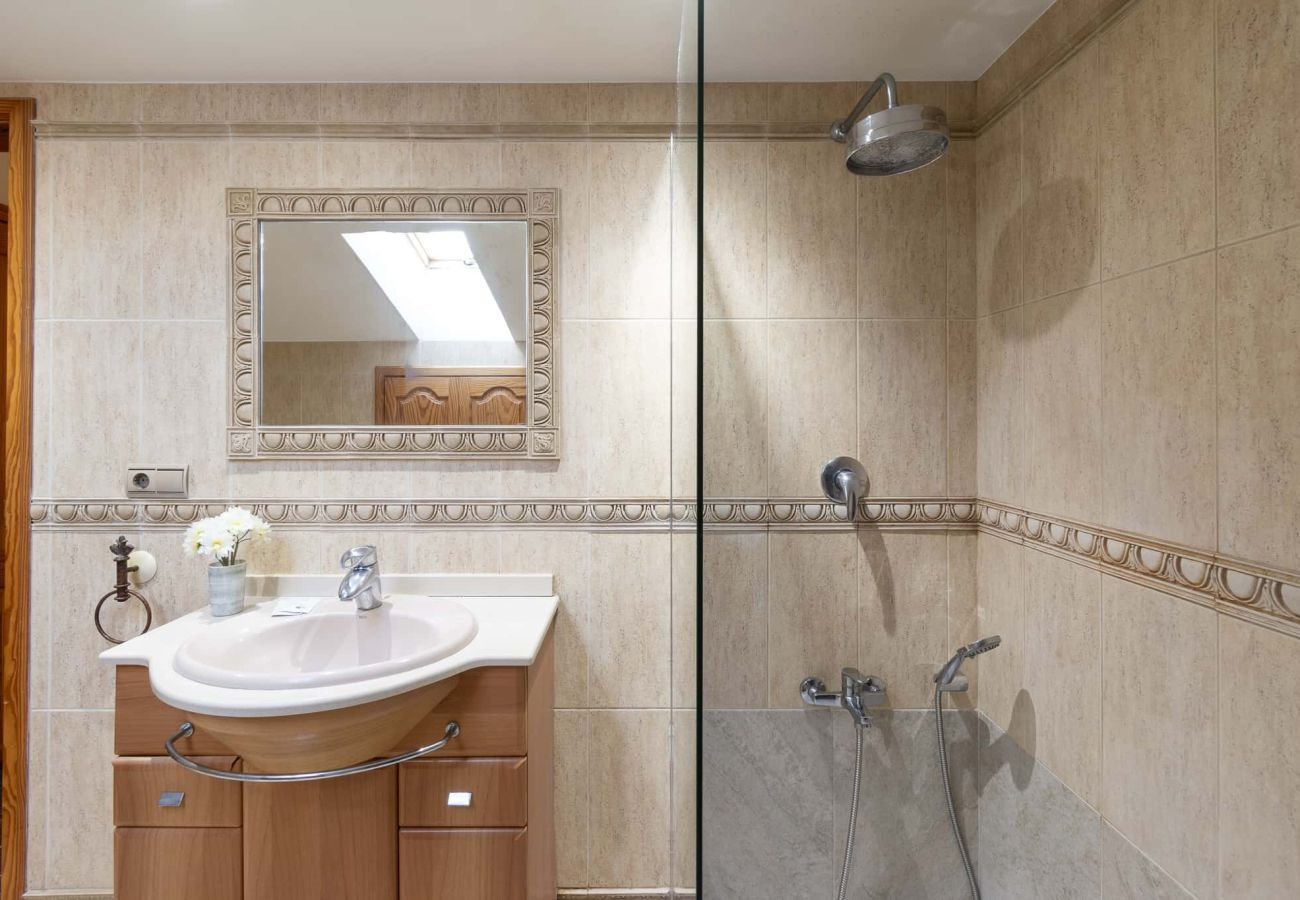 Apartment in Los Cristianos - Castle Harbour 2 Bed Duplex