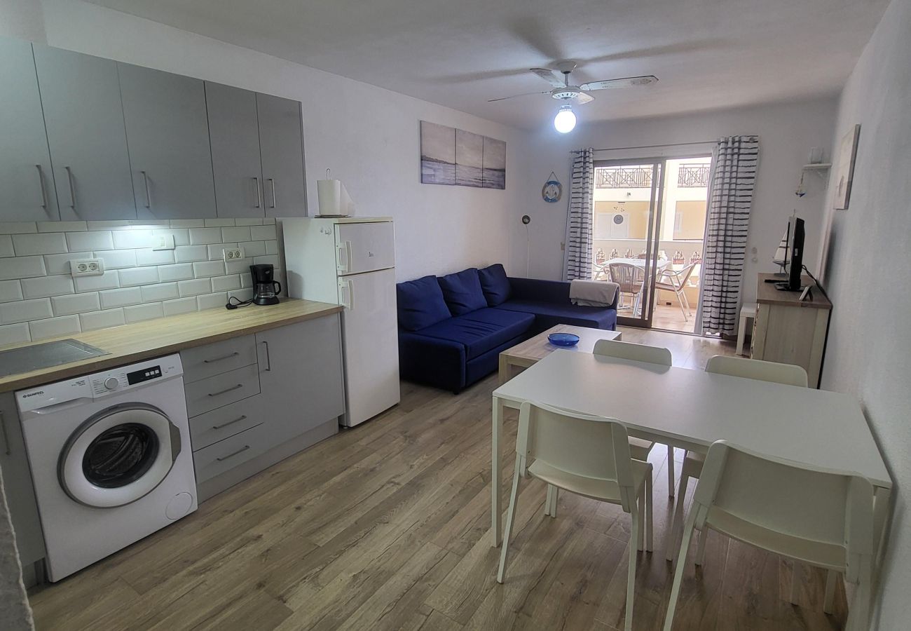 Apartment in Los Cristianos - Castle Harbour 4 - 1 bed apartment