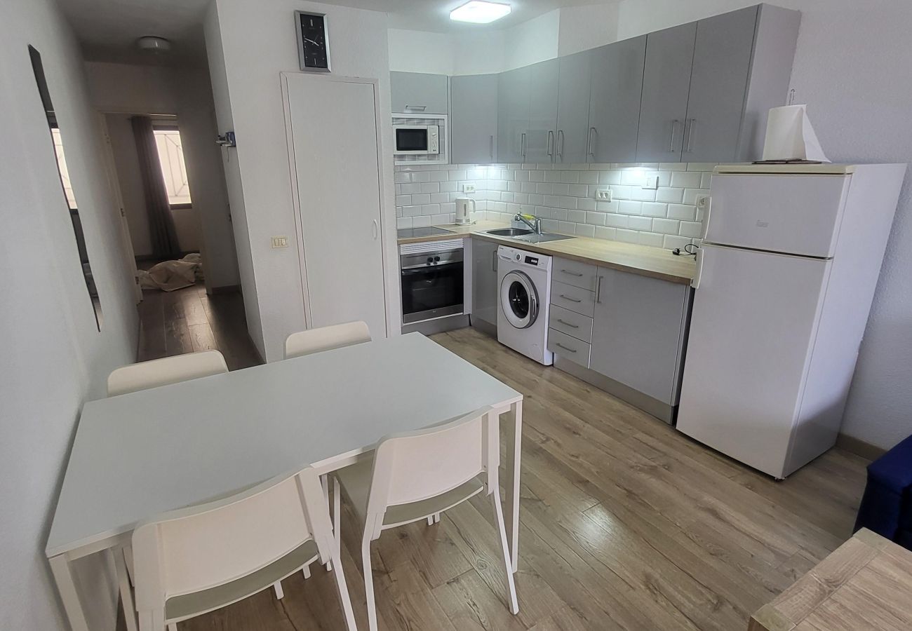 Apartment in Los Cristianos - Castle Harbour 4 - 1 bed apartment