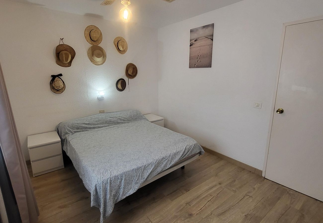 Apartment in Los Cristianos - Castle Harbour 4 - 1 bed apartment